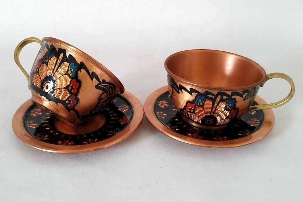 سرویس پذیرایی مسی قلم کاری با بدنه خوش ساخت و نقش های دست ساز